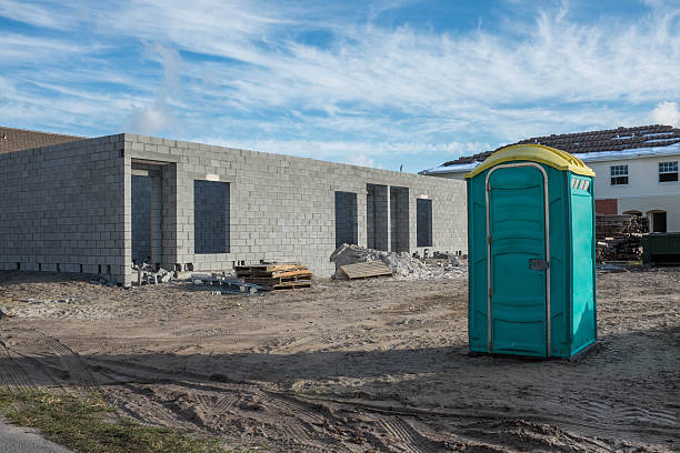 Porta potty delivery and setup in Vandalia, MO